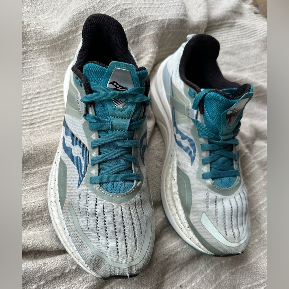 Saucony Women's Teal and Gray Athletic Shoes - Picture 4 of 8